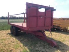 12t twin axle flat bed trailer with easy strap system, twin axle on 385/65R22.5 wheels and tyres