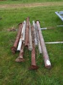 Quantity of gate posts