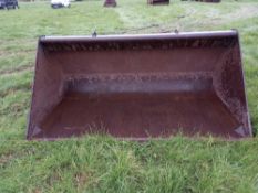 Strimech X-form grain bucket, with JCB brackets