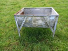 Free standing cattle trough
