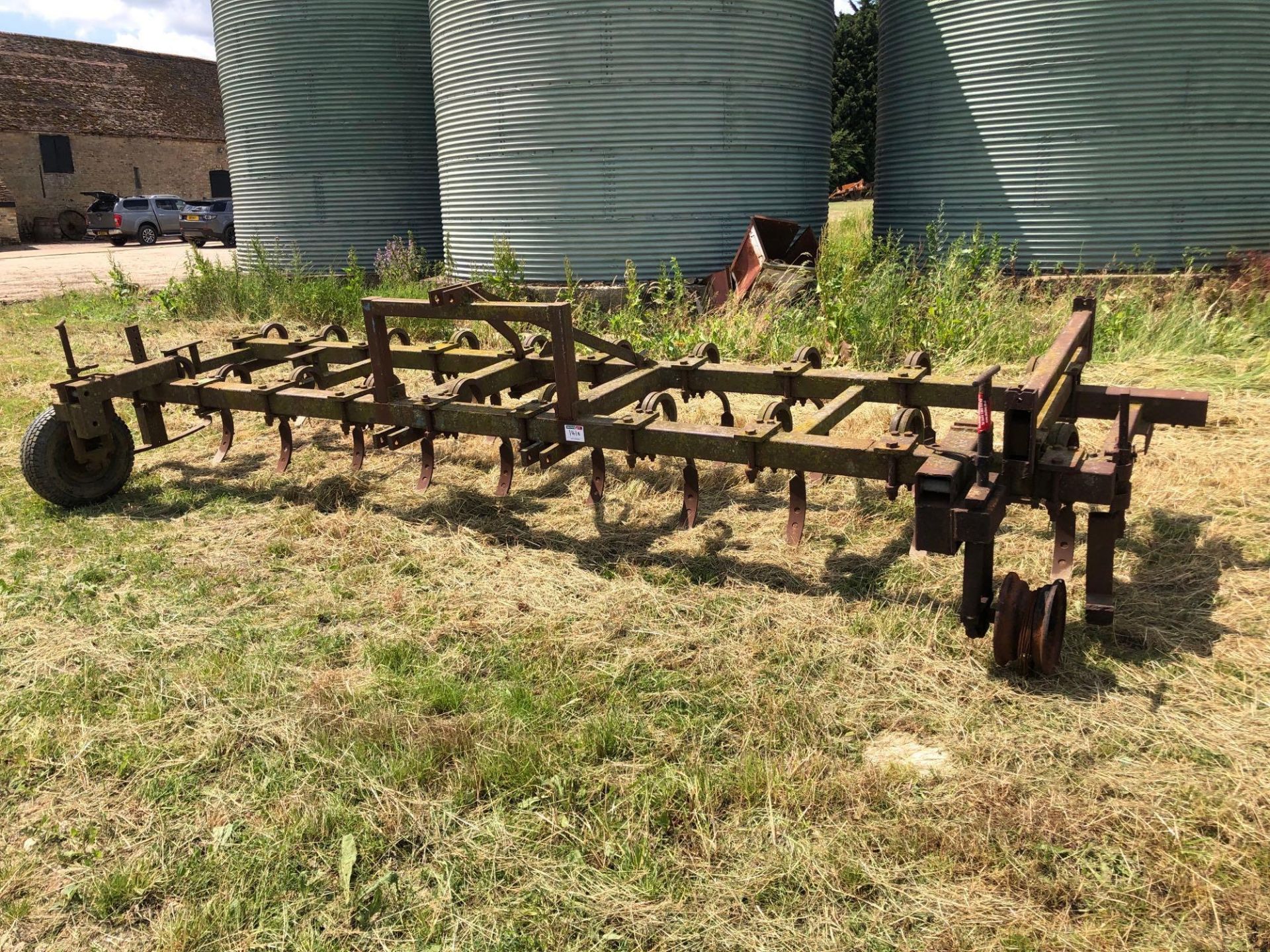 14ft pig tail cultivator, linkage mounted - Image 2 of 3