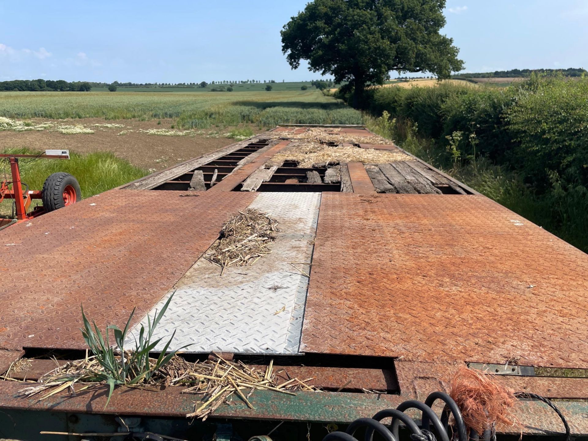 40ft bale trailer with bogey - Image 3 of 3