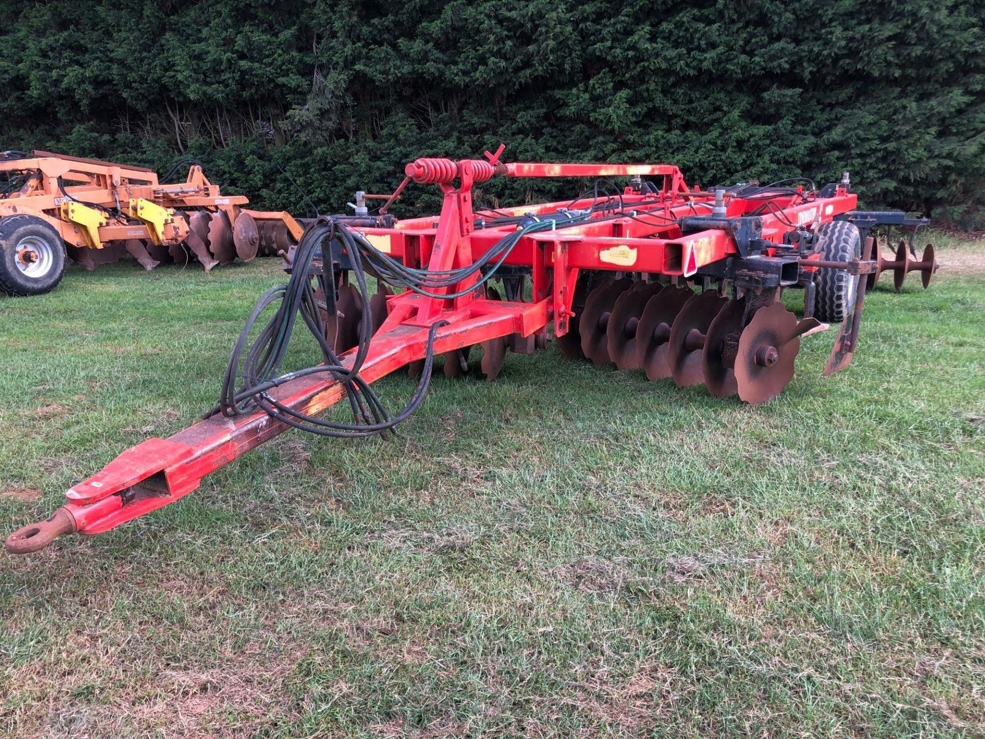 2001 Quivogne TM28 Tinemaster trailed cultivator with 5 auto reset subsoiler legs, front and rear di