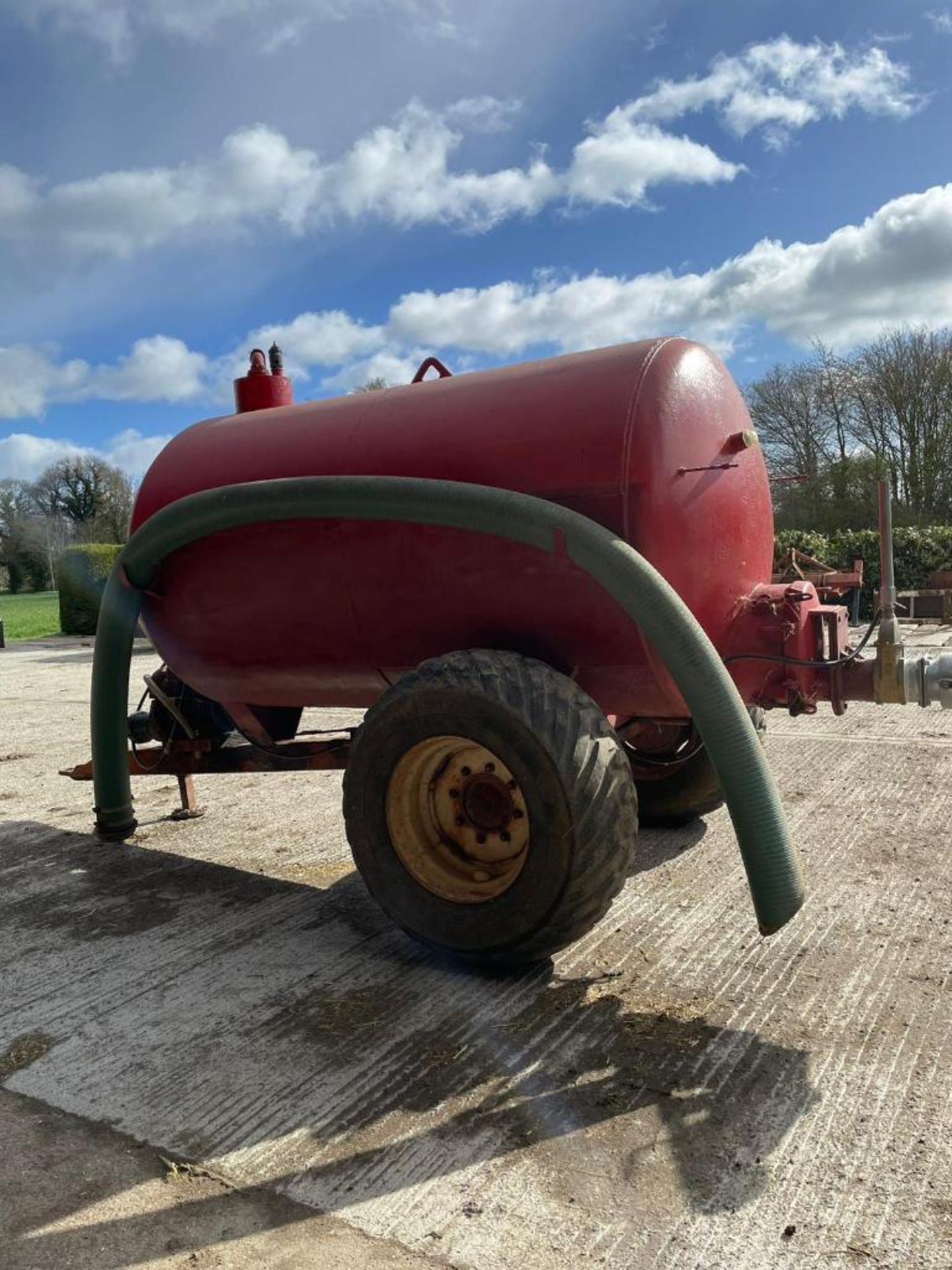 Slurry tank 5000l with suction hose and rear splash plate - Image 2 of 10