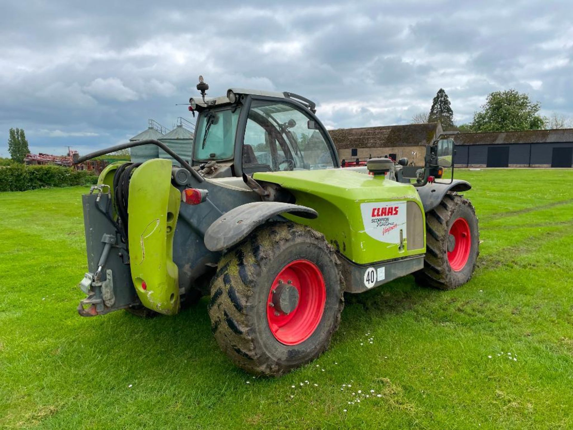 2010 Claas Scorpion 7040 plus varipower materials handler with JCB Q-fit headstock. Datatag Register - Image 9 of 13