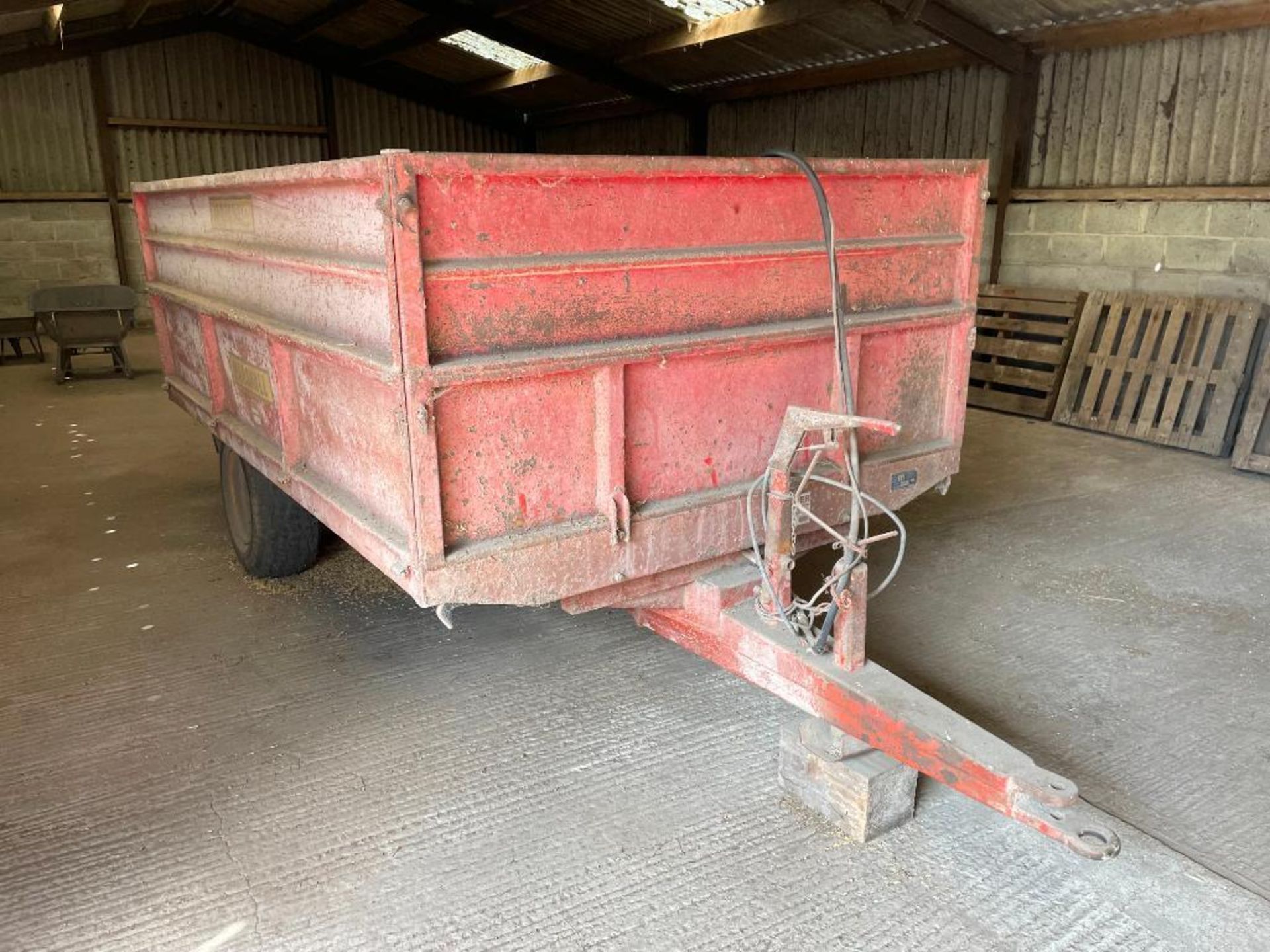 1980 Marshall S4 4t drop side trailer, hydraulic tipping, manual tailgate with grain chute, wooden f - Image 4 of 6