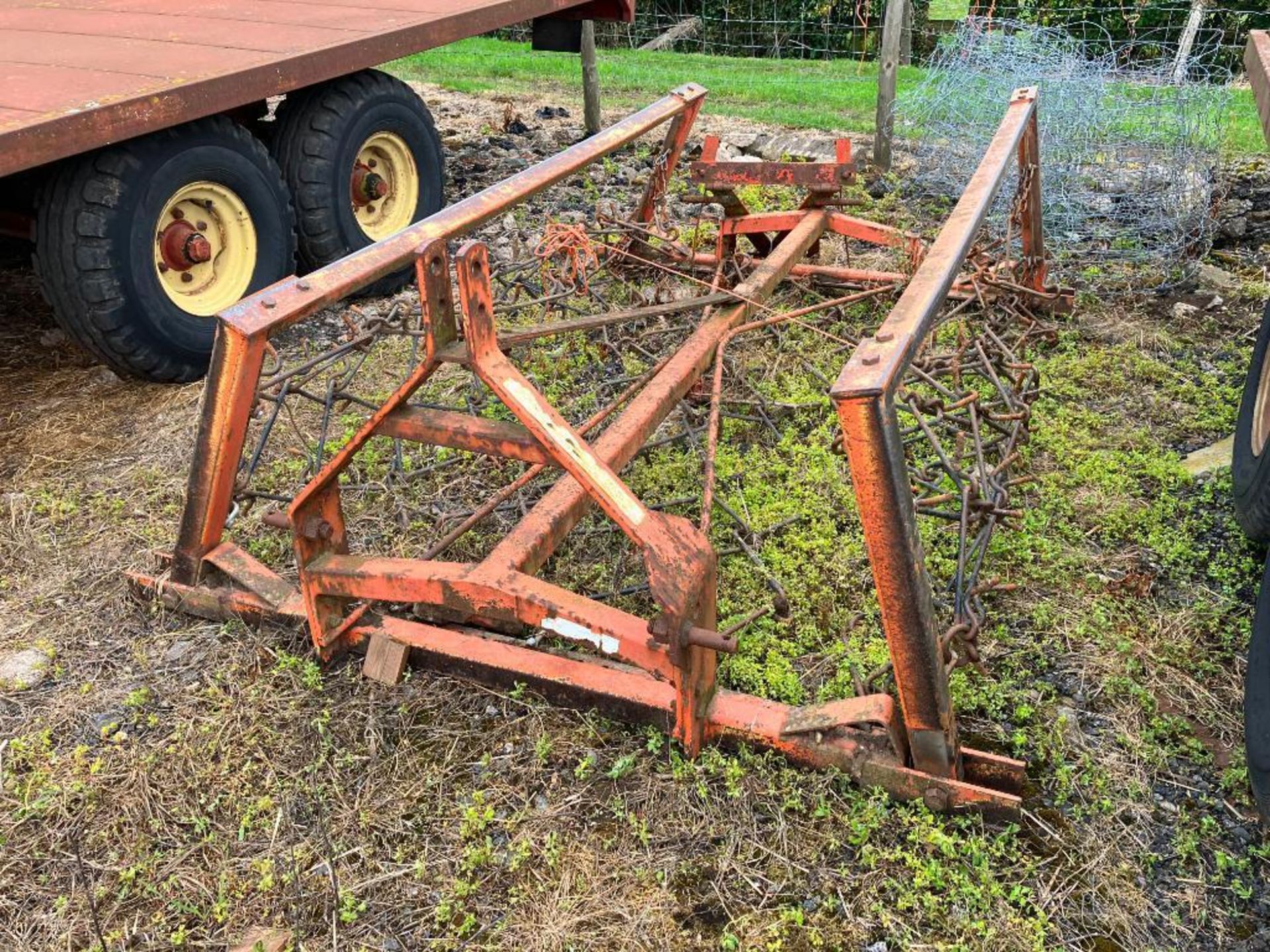 Parmiter chain harrows 10ft, manual folding, linkage mounted - Image 3 of 3