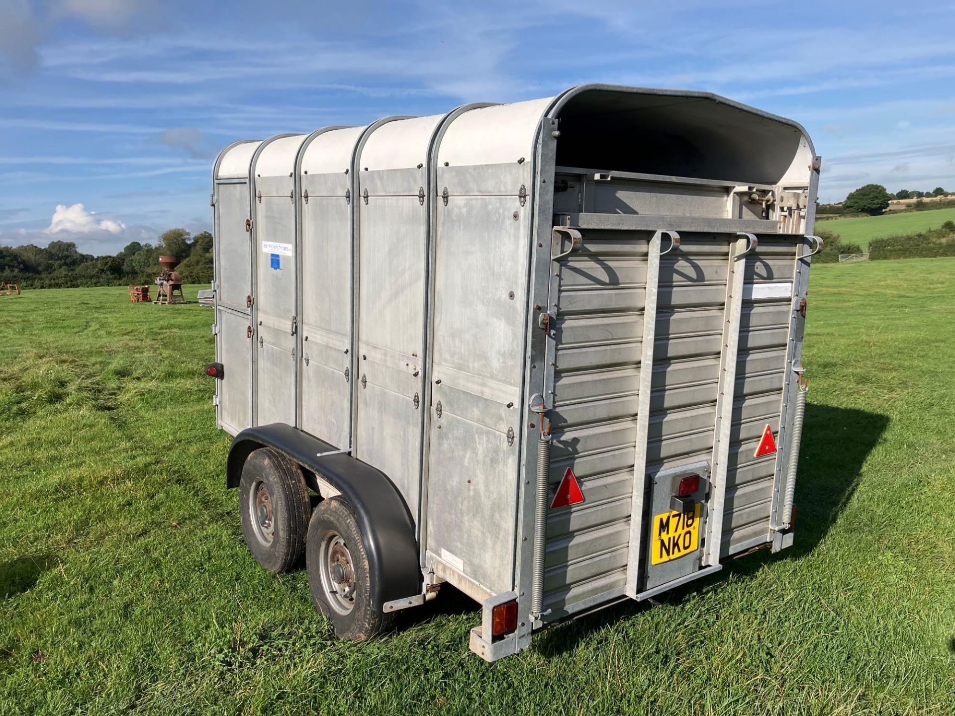 Ifor Williams TA5G twin axle livestock trailer with sheep deck. NO VAT - Image 2 of 2