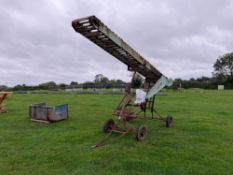 Lister small bale elevator, 3 phase