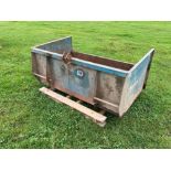 Twose linkage mounted transport box, 4ft 10in. Serial No: 10088