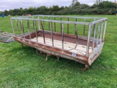 Galvanised square bale feeder