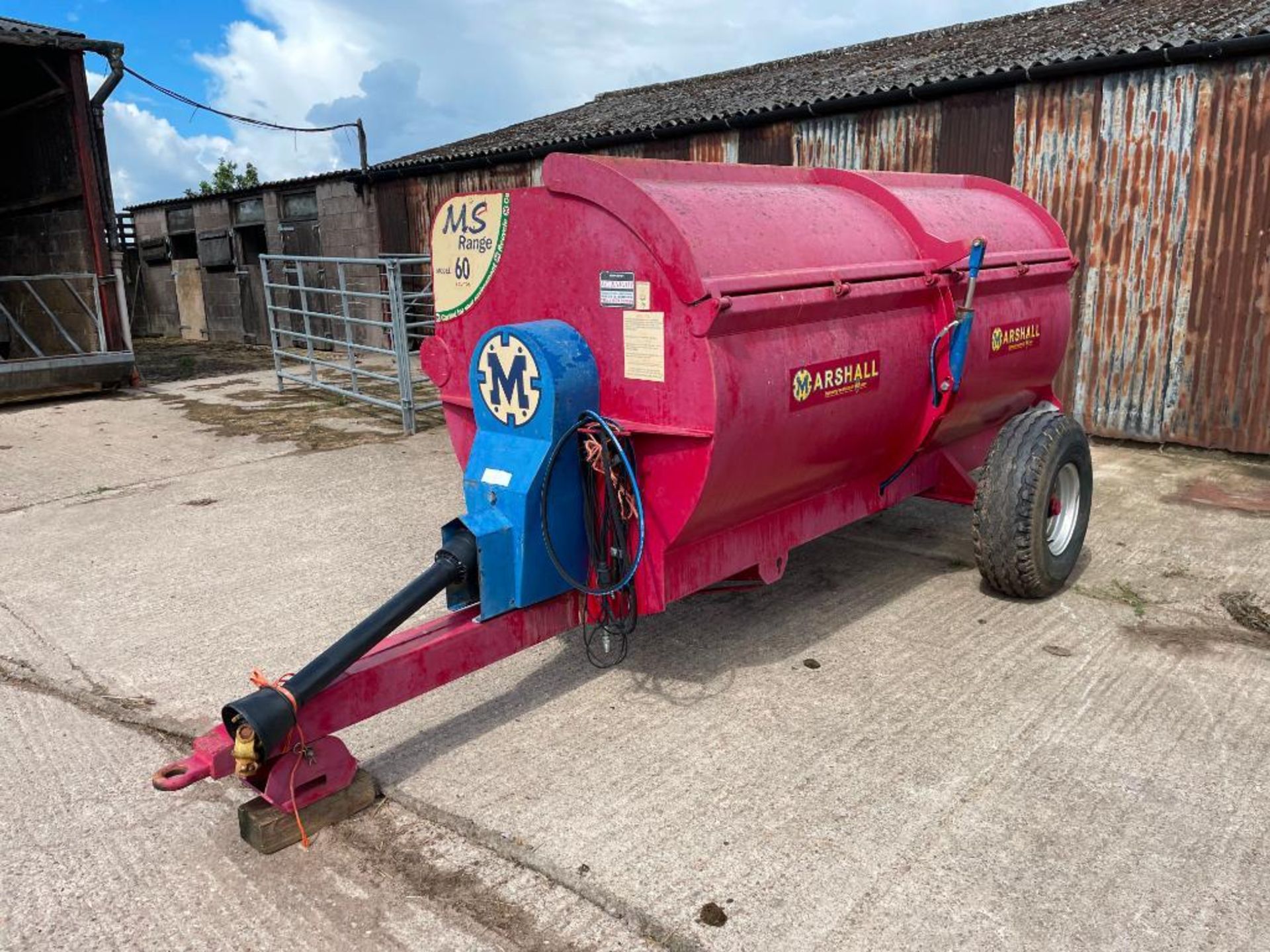 2013 Marshall MS60 6t manure spreader, single axle on 12.5/80-15.3 wheels and tyres NB: Manual in Of - Image 13 of 13