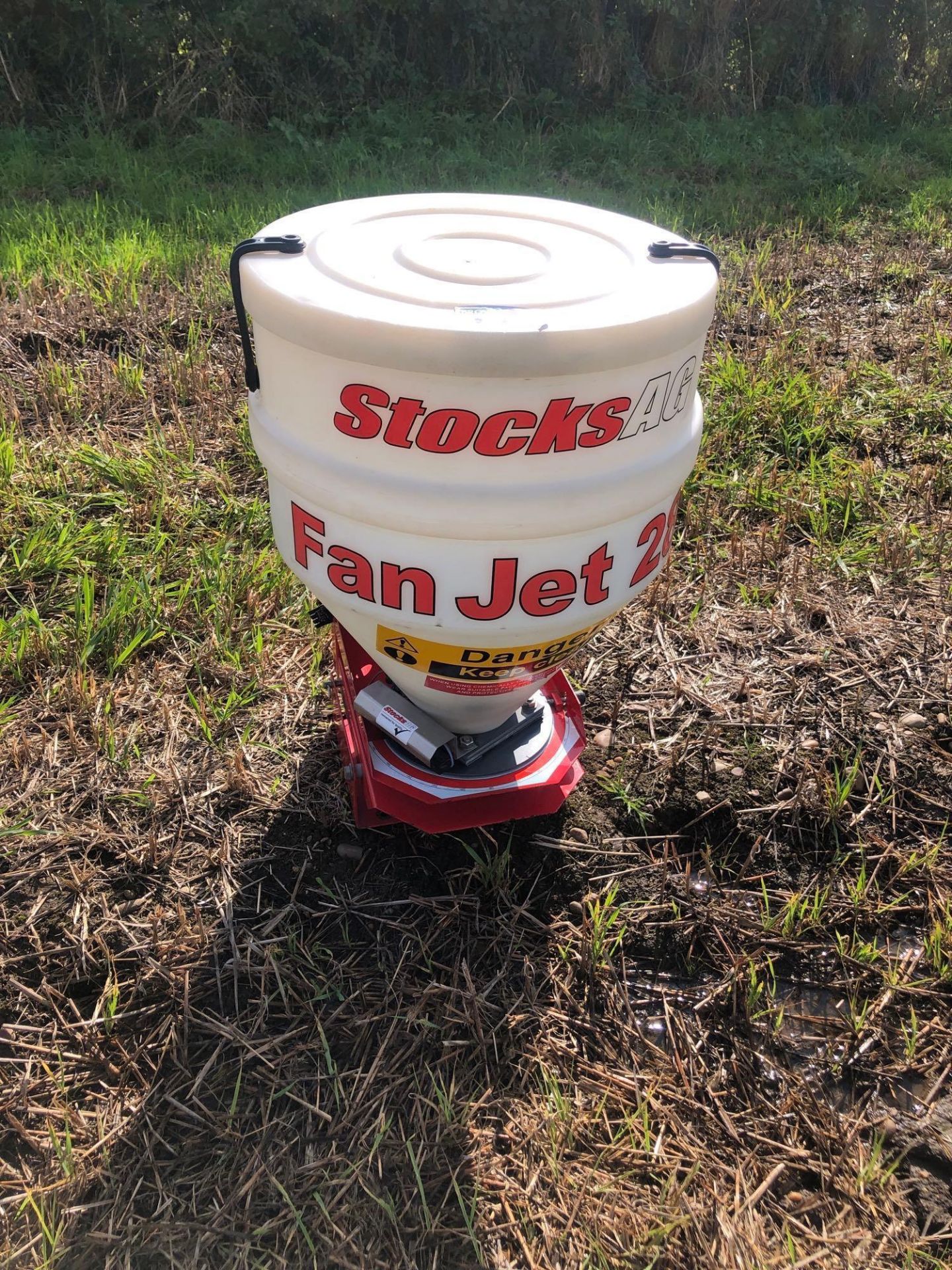 2005 Stocks AG Fan Jet 28 slug pelleter. Serial No: 50217 NB: Manual and Control Box in Office