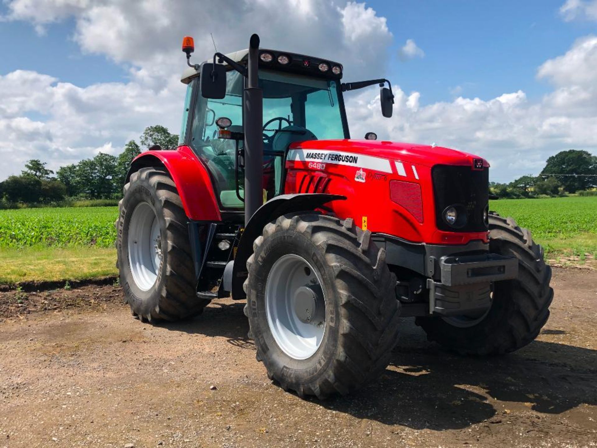 2011 Massey Ferguson 6480 Dyna 6 40kph 4wd tractor c/w 3 manual spools, front and cab suspension, im - Image 23 of 44