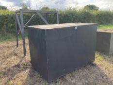 600gal metal fuel tank with stand