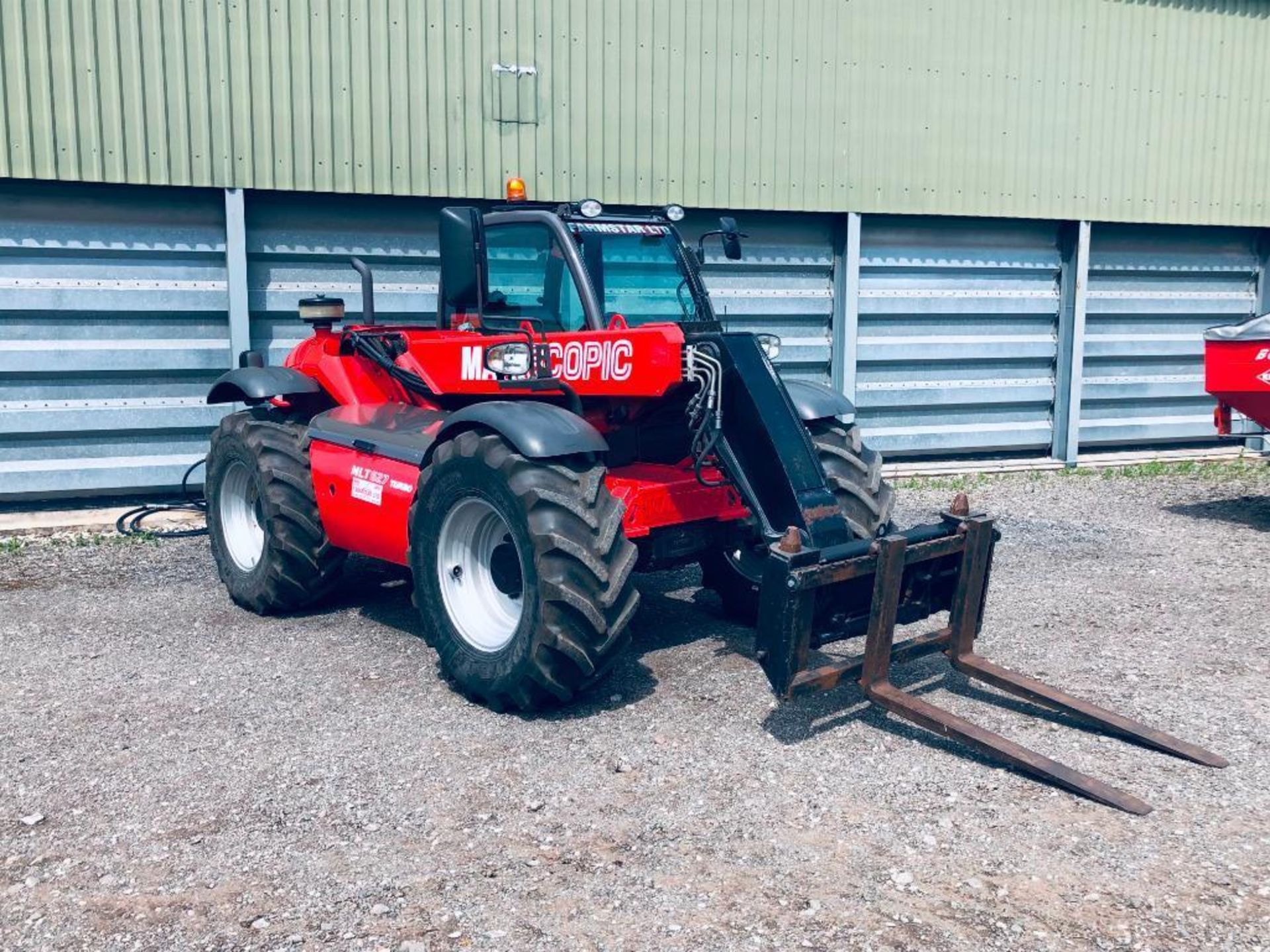 2010 Manitou MLT627 Turbo materials handler c/w air conditioned cab, pick up hitch, pin and cone hea - Image 2 of 47