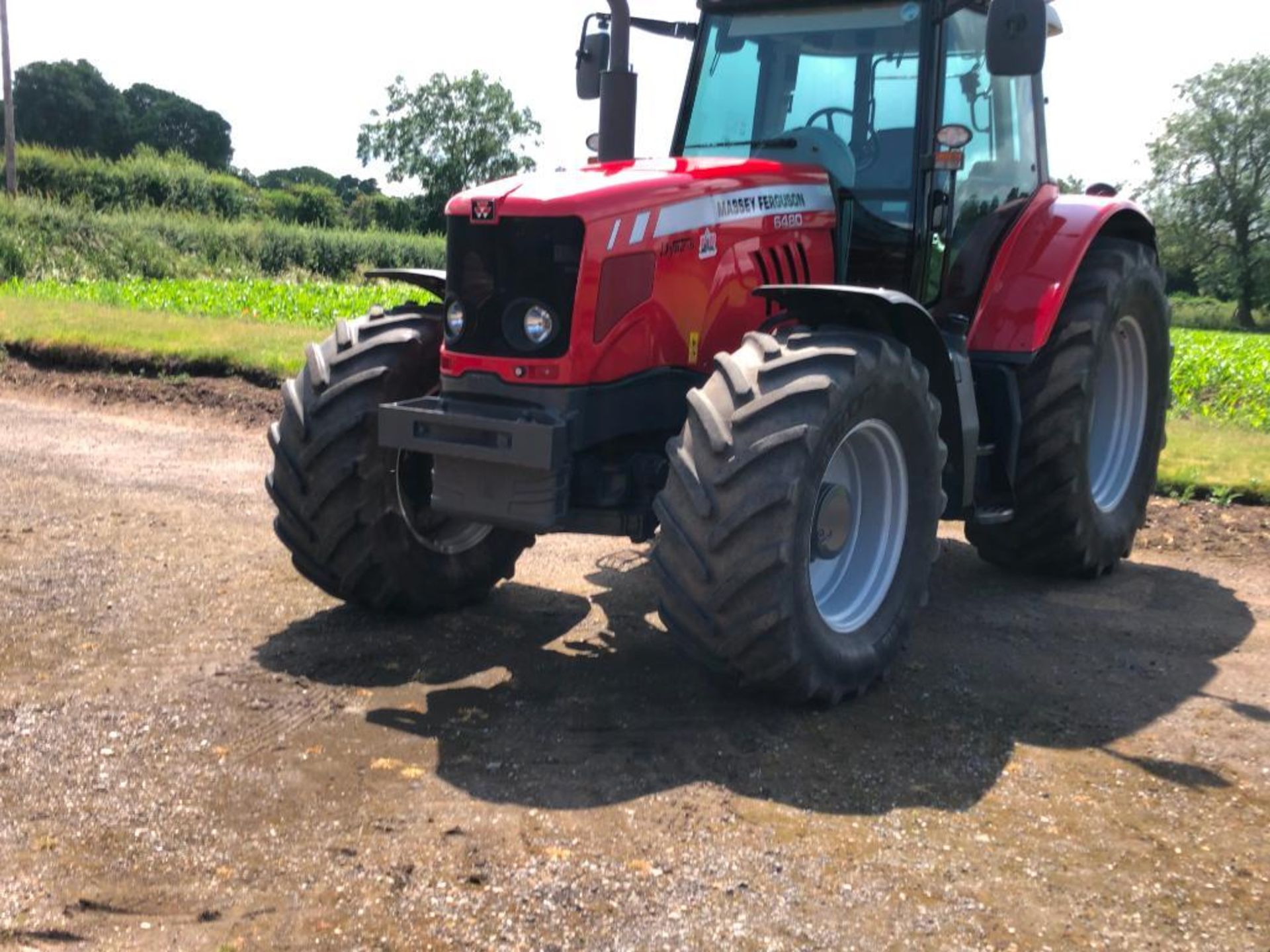 2011 Massey Ferguson 6480 Dyna 6 40kph 4wd tractor c/w 3 manual spools, front and cab suspension, im - Image 33 of 44