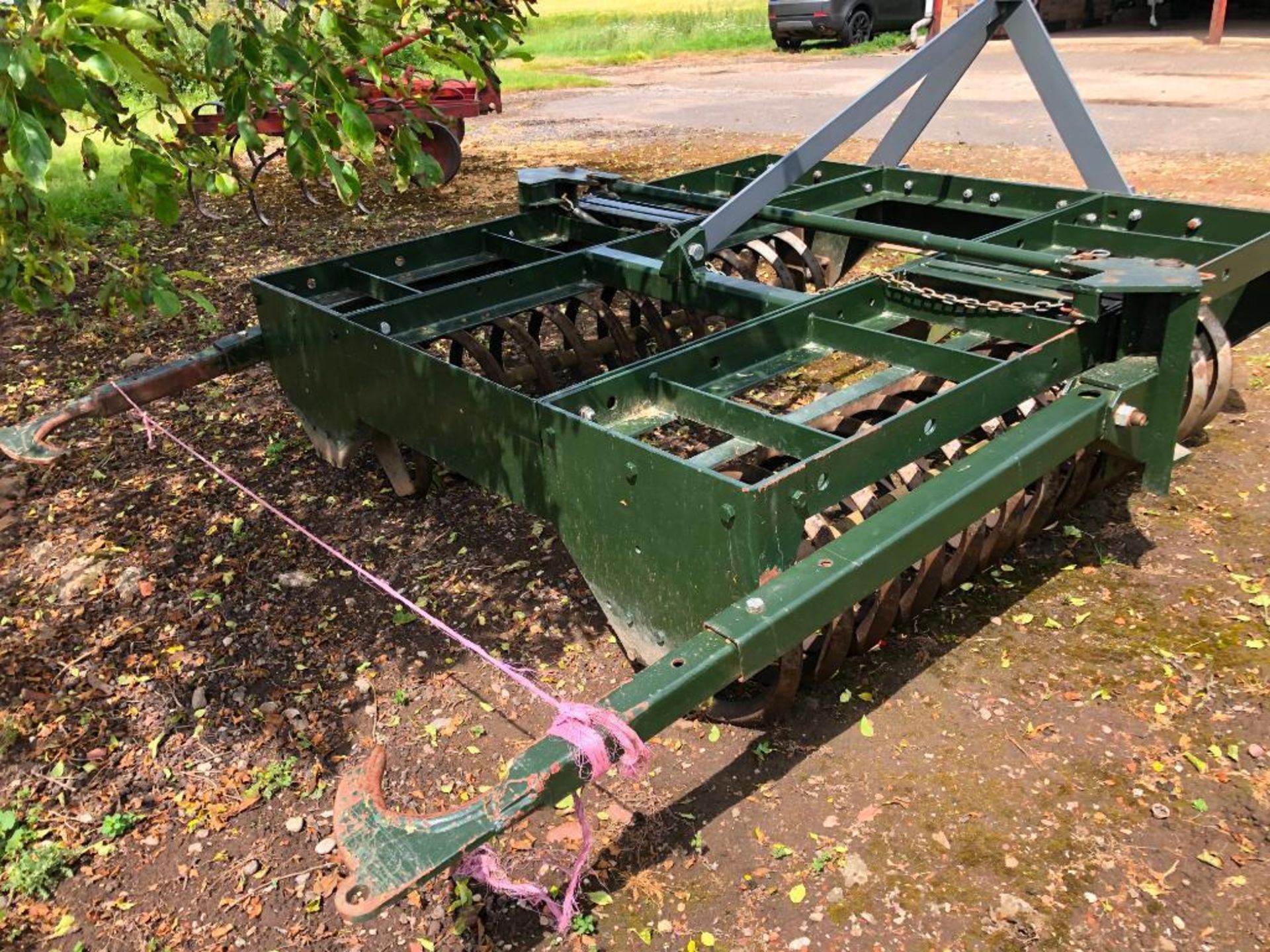 Flexicoil plough press suited to 5f plough (6ft 8in) with transport headstock. Serial No: RAB0000-F0 - Image 3 of 10