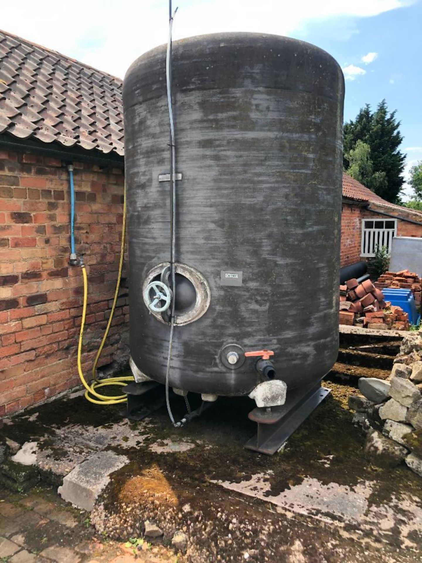 5000l fiberglass water tank - Image 3 of 3