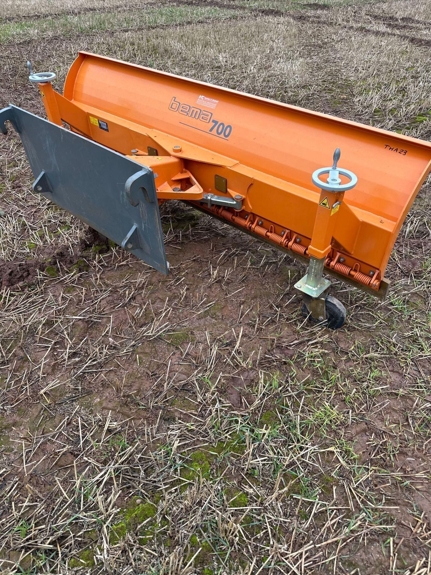 BEMA-700 snow plough with Euro 8 headstock. Serial No: 45954-Z - Image 2 of 5