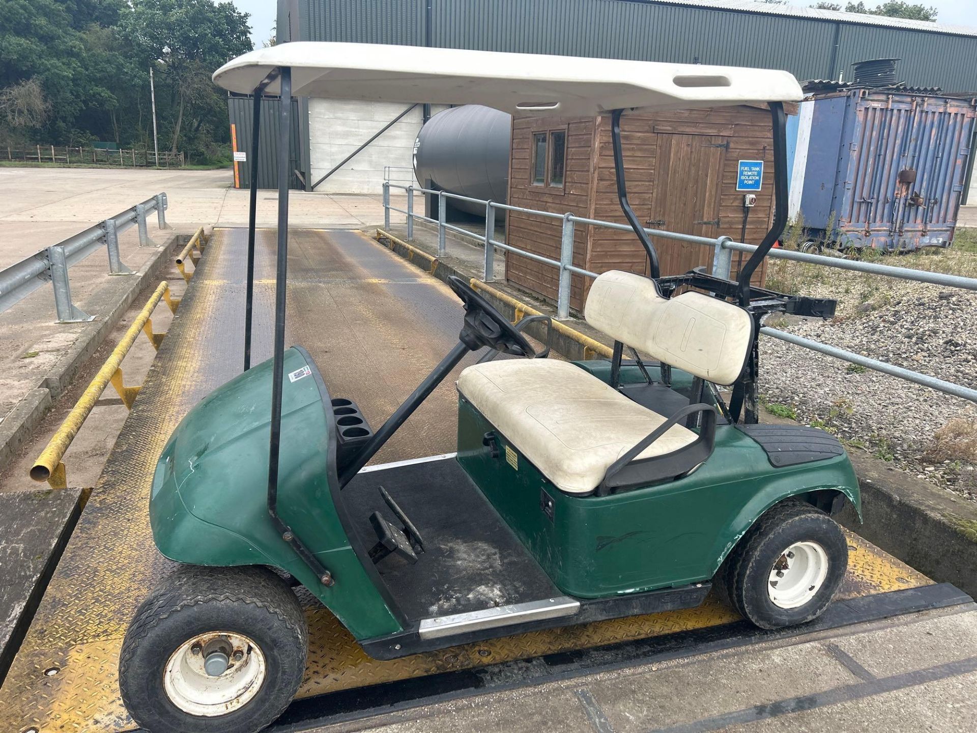 E-Z-GO petrol golf cart, 6.5KW - Image 2 of 6