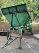 Jones sugar beet cleaner c/w 3 cyl diesel engine, brush section for stone/clod removal and picking t