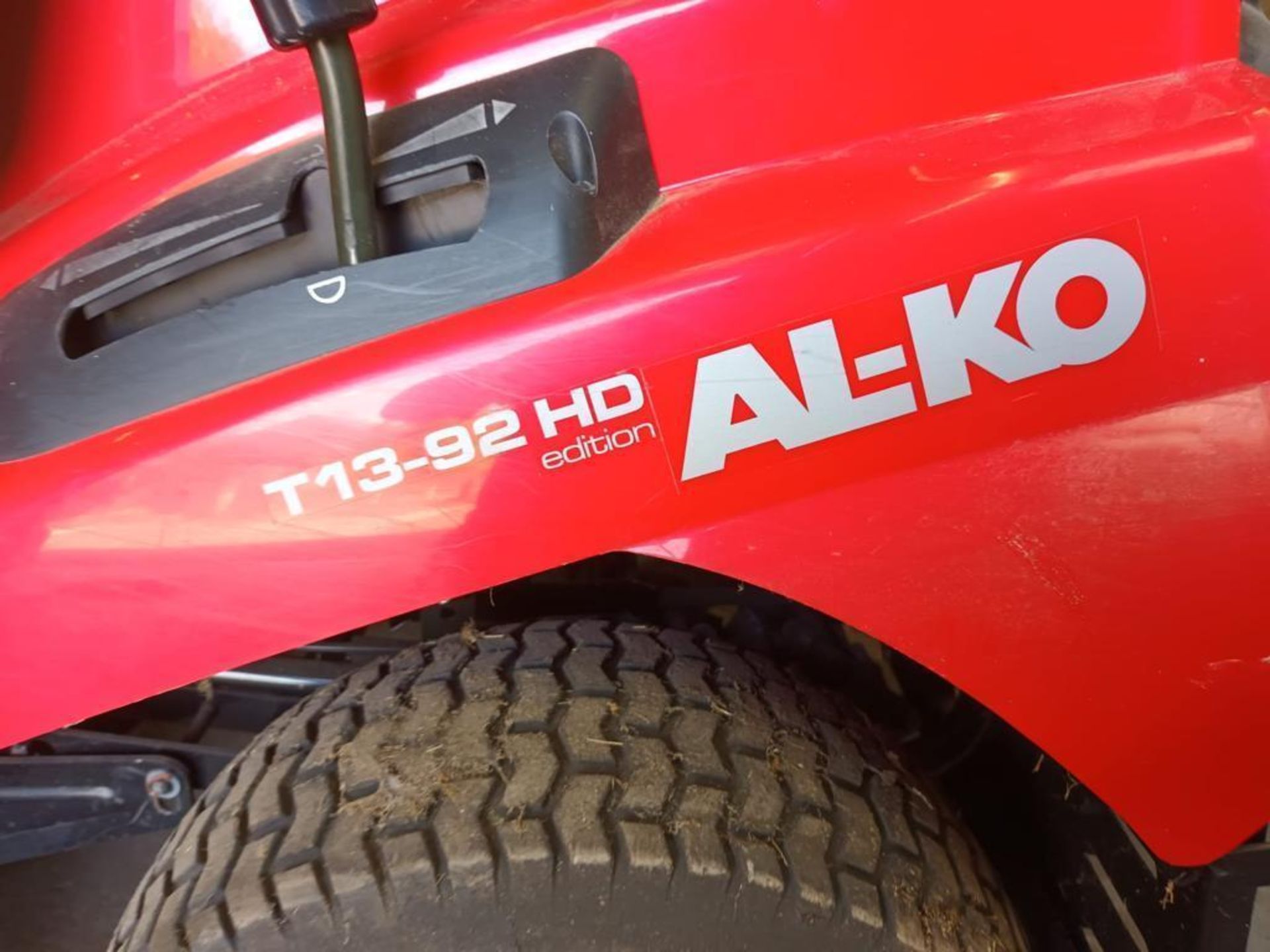 AL-KO Powerline T13-92HD Edition ride on lawn mower - Image 4 of 5