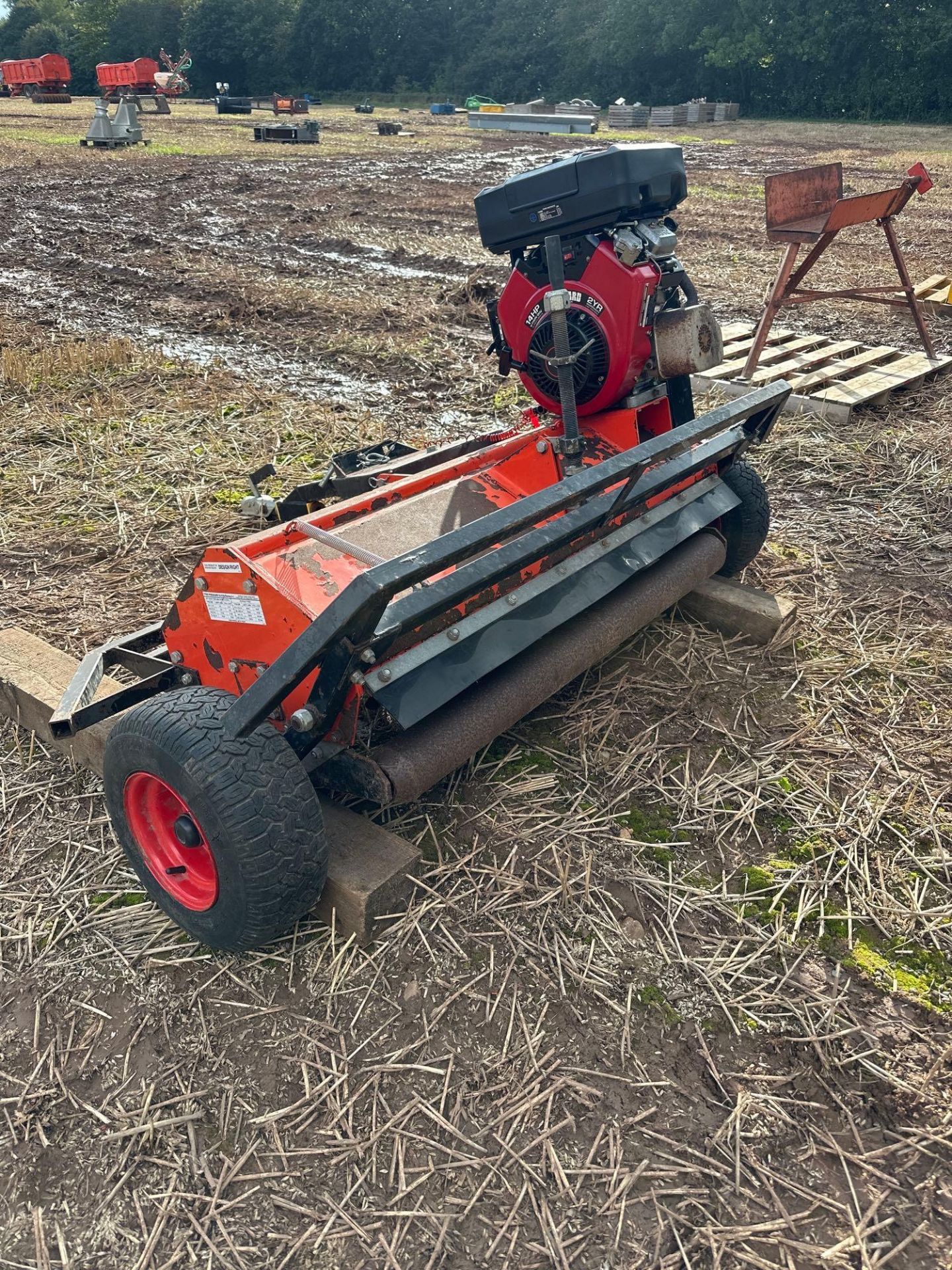 ATV flail mower with B&S Vanguard 14hp engine. No VAT. - Image 2 of 4