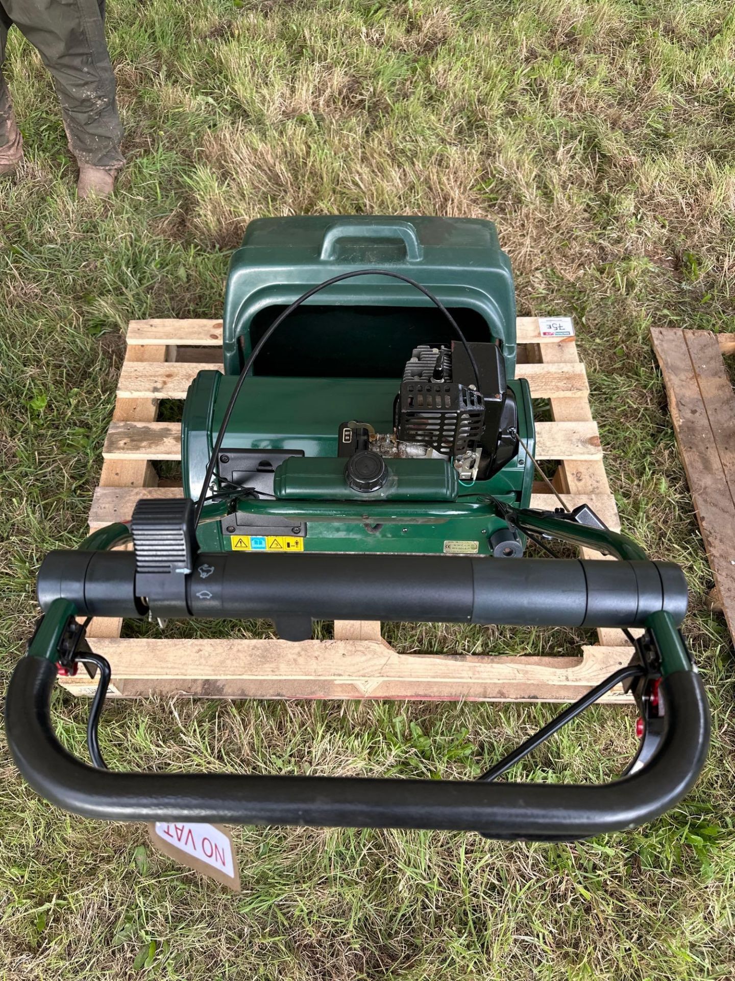 1996 Balmoral 20S pedestrian mower and roller. No VAT. - Image 2 of 3