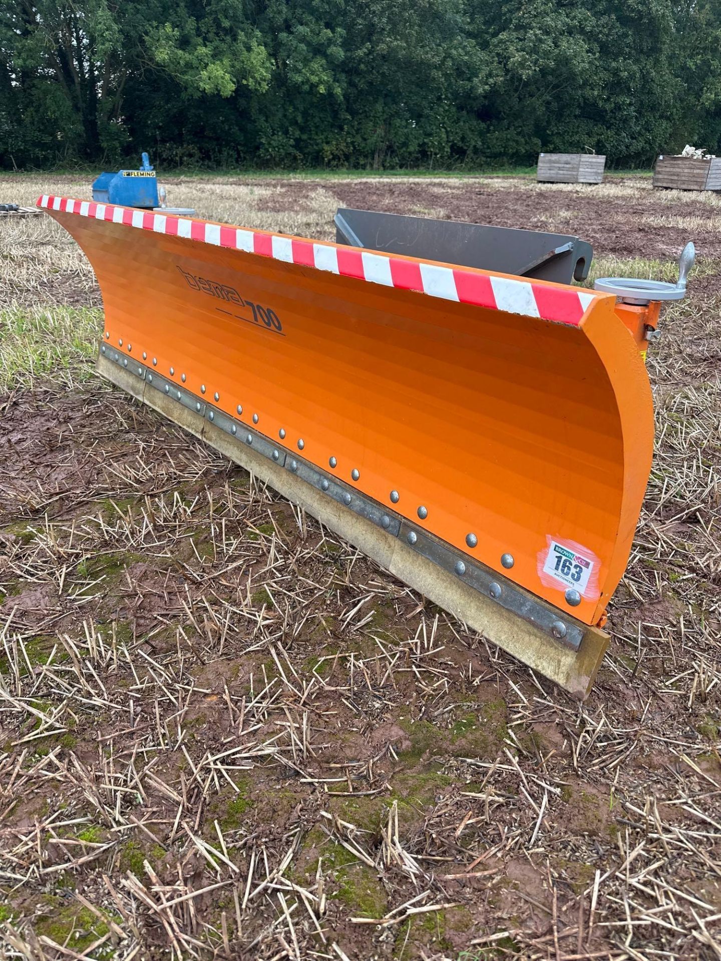 BEMA-700 snow plough with Euro 8 headstock. Serial No: 45954-Z