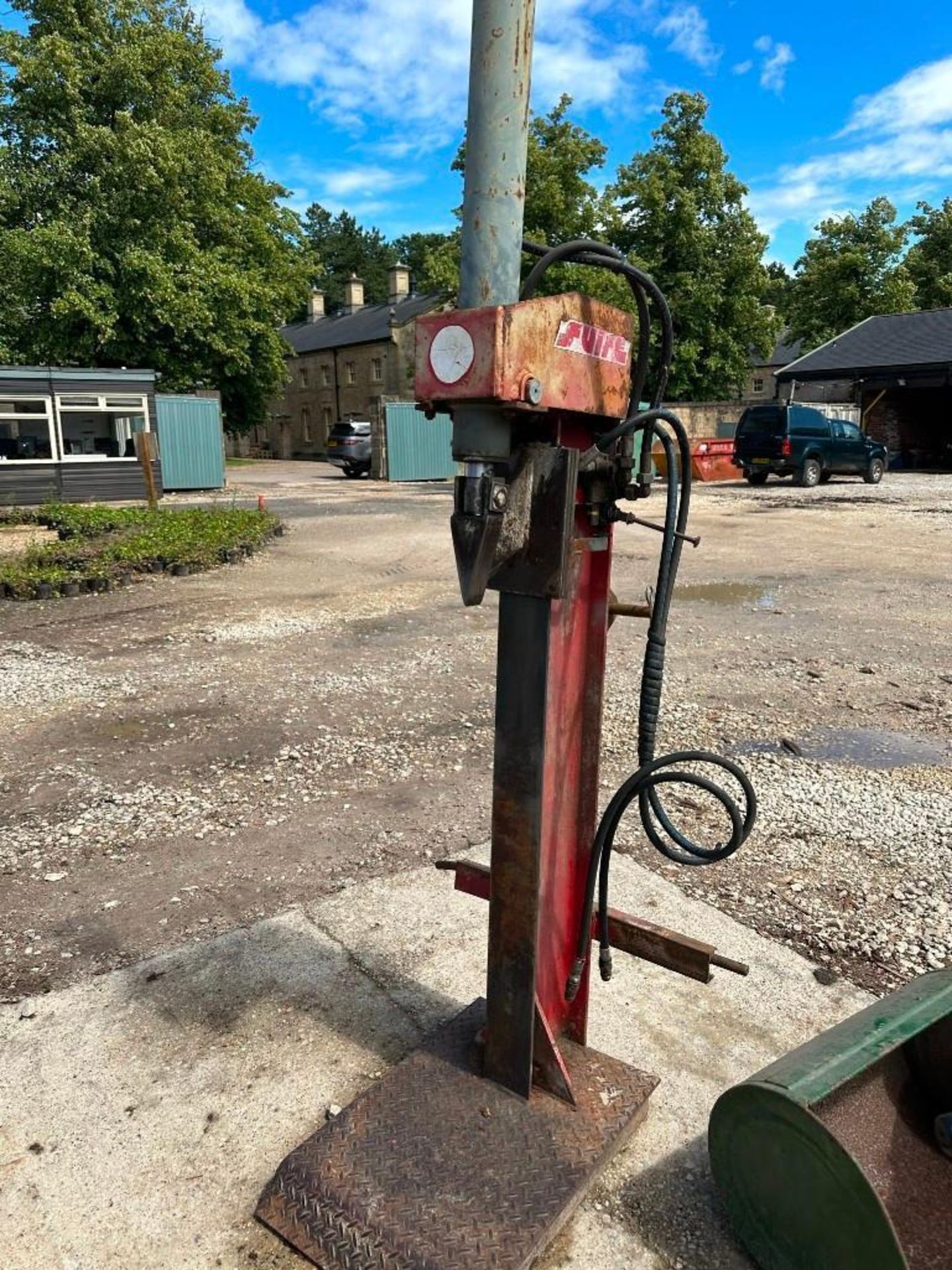 Surife log splitter, hydraulic operated, linkage mounted - Image 2 of 2