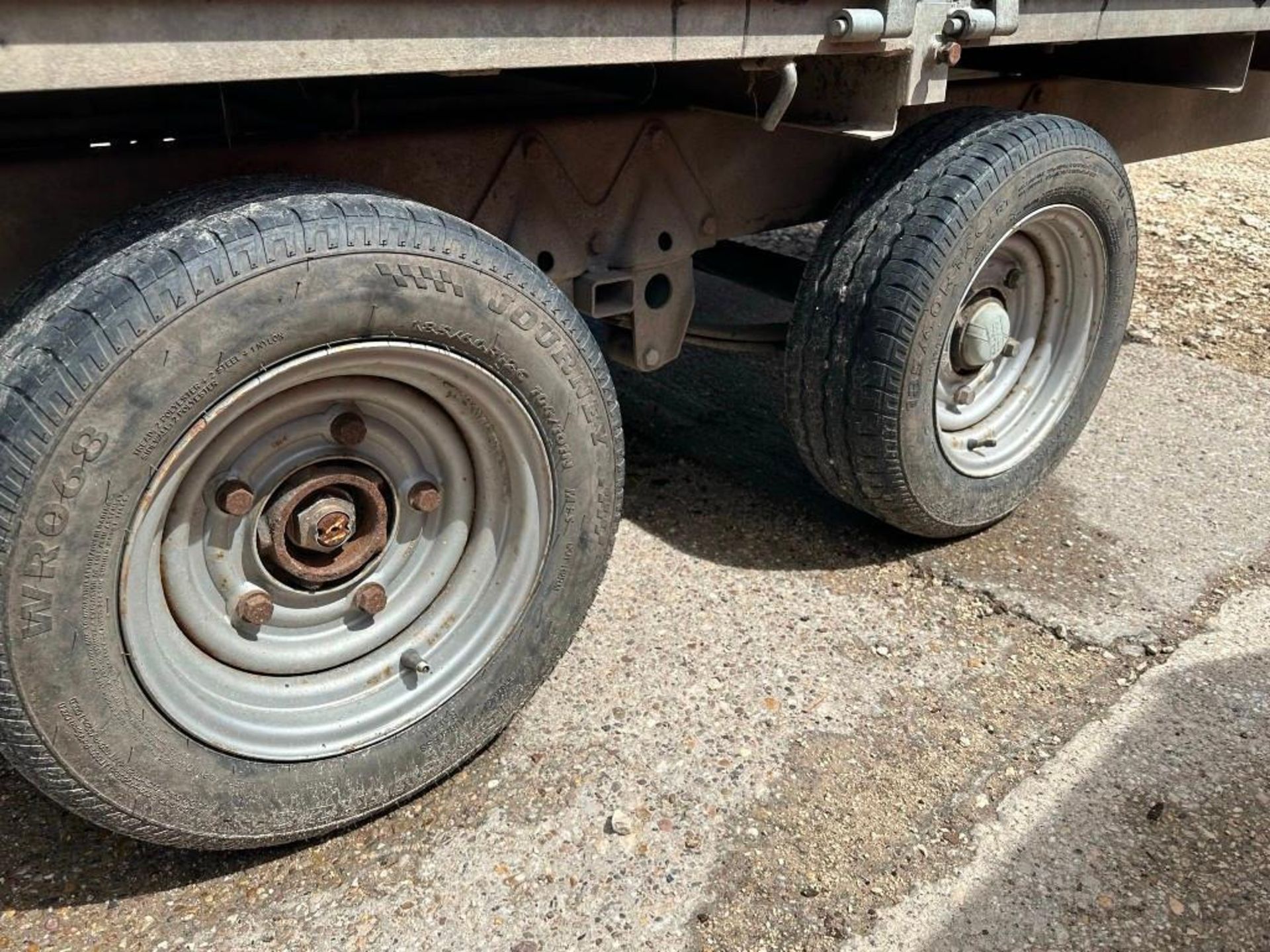 Ifor Williams LM106G 10ft twin axle flat bed trailer on 185/60R12 wheels and tyres. Serial No: SCK60 - Image 9 of 11