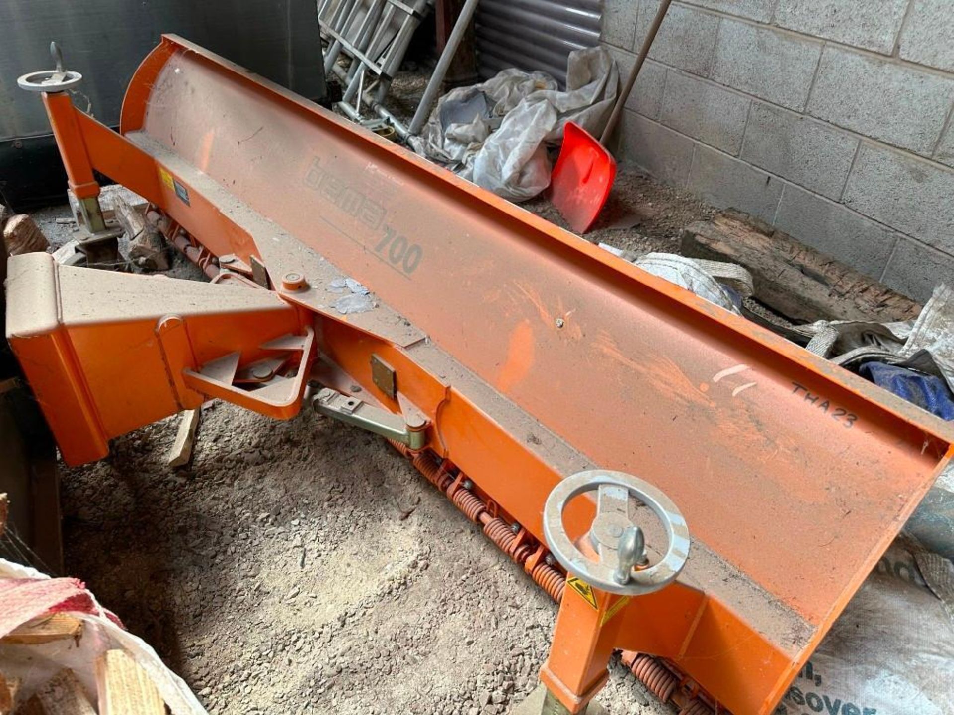 BEMA-700 snow plough with Euro 8 headstock. Serial No: 45954-Z - Image 4 of 5