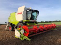 2014 Claas Lexion 650 combine harvester with Claas V750 header and trolley, 6 straw walkers, straw c