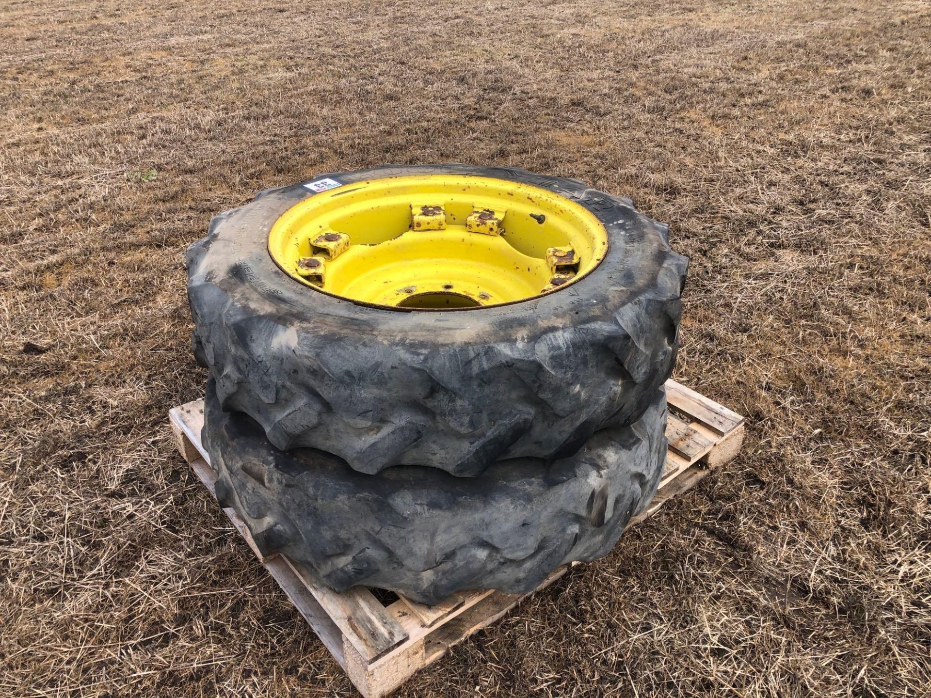 Pair Goodyear 11.2R28 front wheels and tyres to suit John Deere - Image 3 of 4