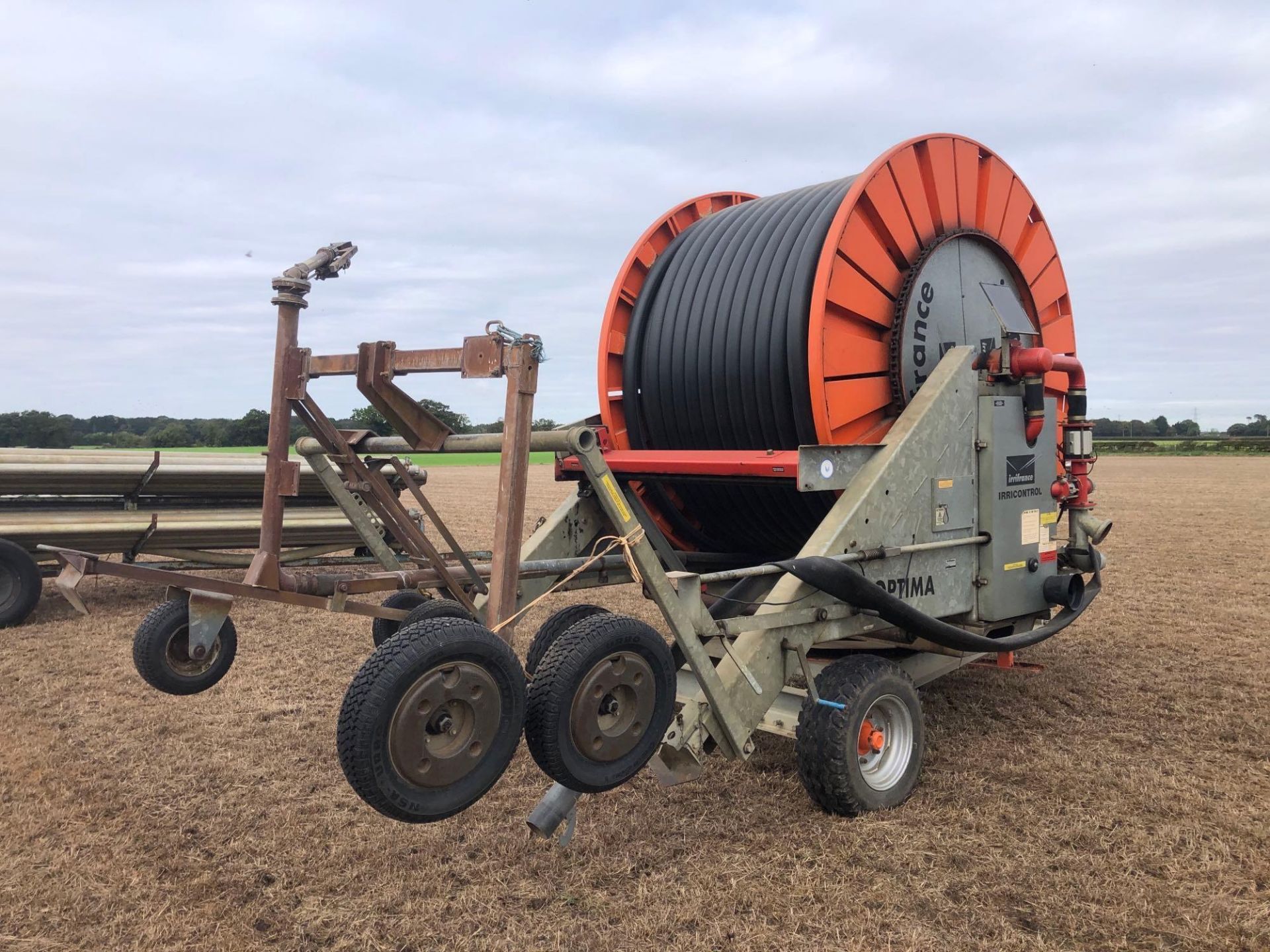 2001 Irrifrance Optima 100/400 single axle irrigation reel with Irricontrol panel and rain gun. Seri - Image 3 of 10