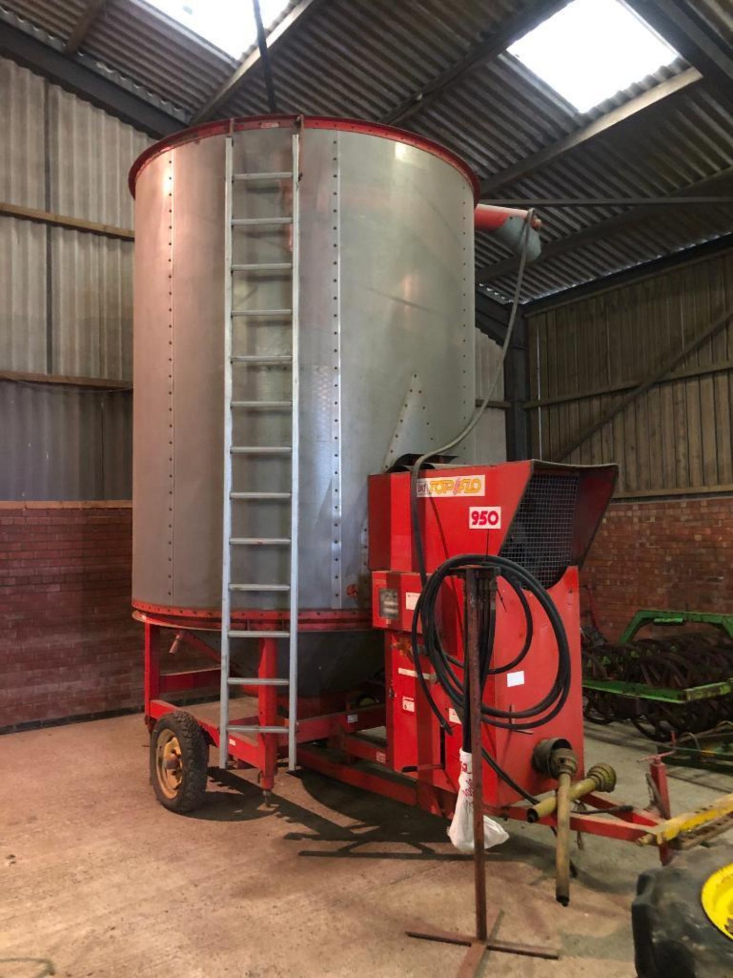 Lely Top Flo 950 8t mobile grain drier, gas fired with manifold. PTO driven. NB: Manual in office - Image 5 of 8