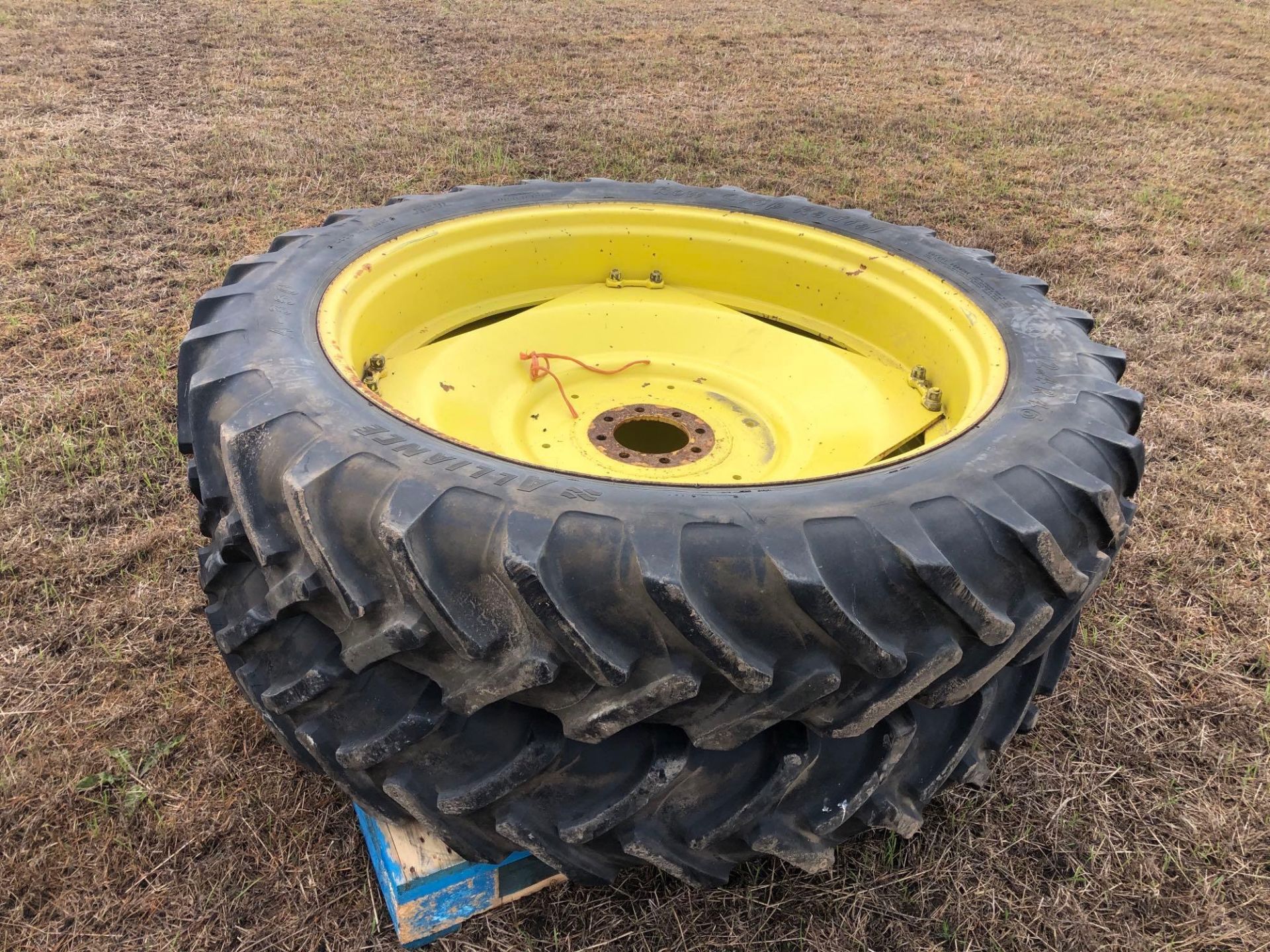 Set Alliance 11.2R32 and 12.4R46 rear wheels and tyres to suit John Deere - Image 3 of 3