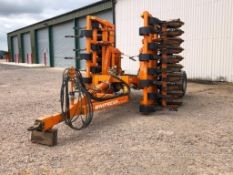 Simba Unipress 4.6m hydraulic folding trailed cultivator with DD packer c/w 15No low draft tines. Mo