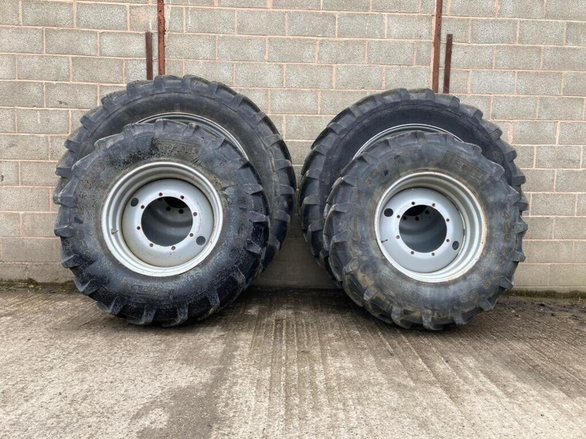 Set of 480/80R46 Michelin Tyres & 420/85R30 Pirelli Tyres on Case Wheels - (Shropshire)