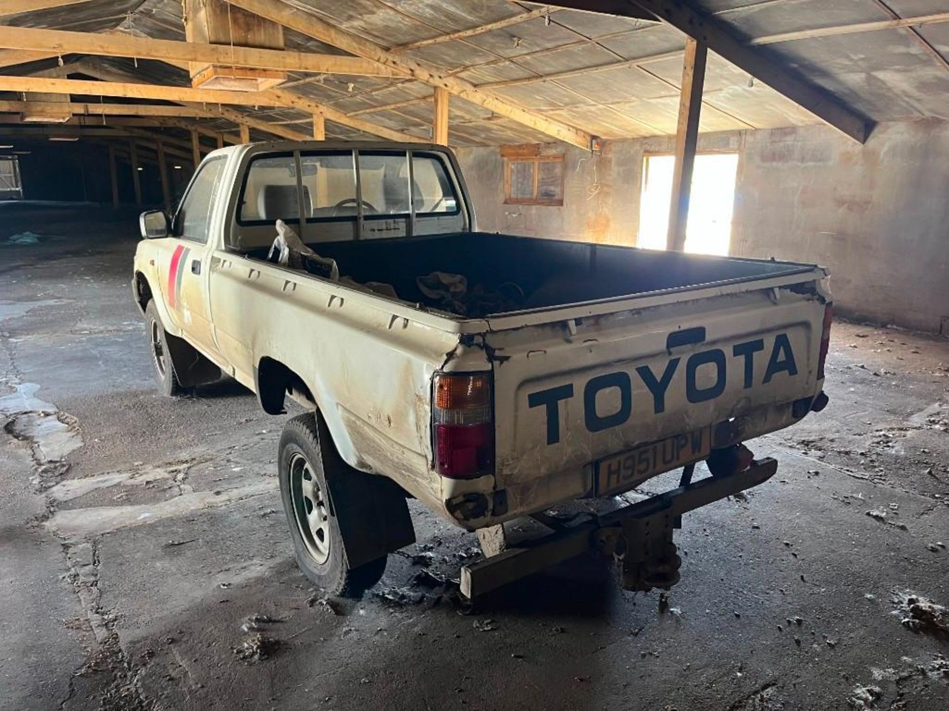 1991 Toyota Hilux Pick Up Truck - (Norfolk) - Image 3 of 7