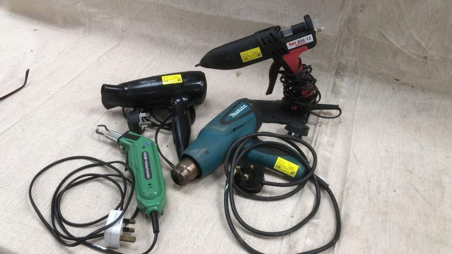 Hot Glue Gun/Hair Dryer/ Heat Gun/ Hot Knife - (Norfolk)