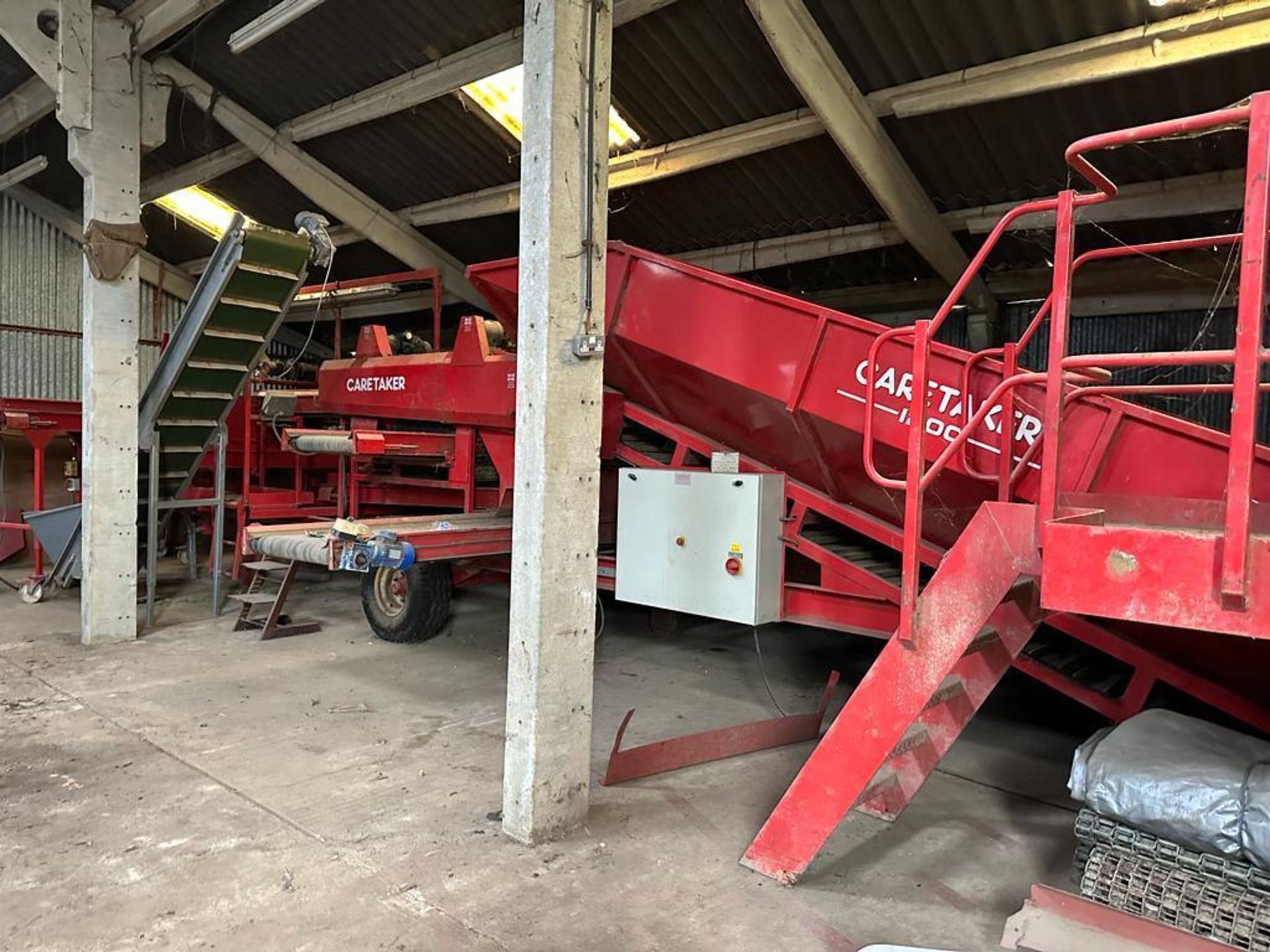 1995 Tong Caretaker 1200 Grading Line - (Bedfordshire)