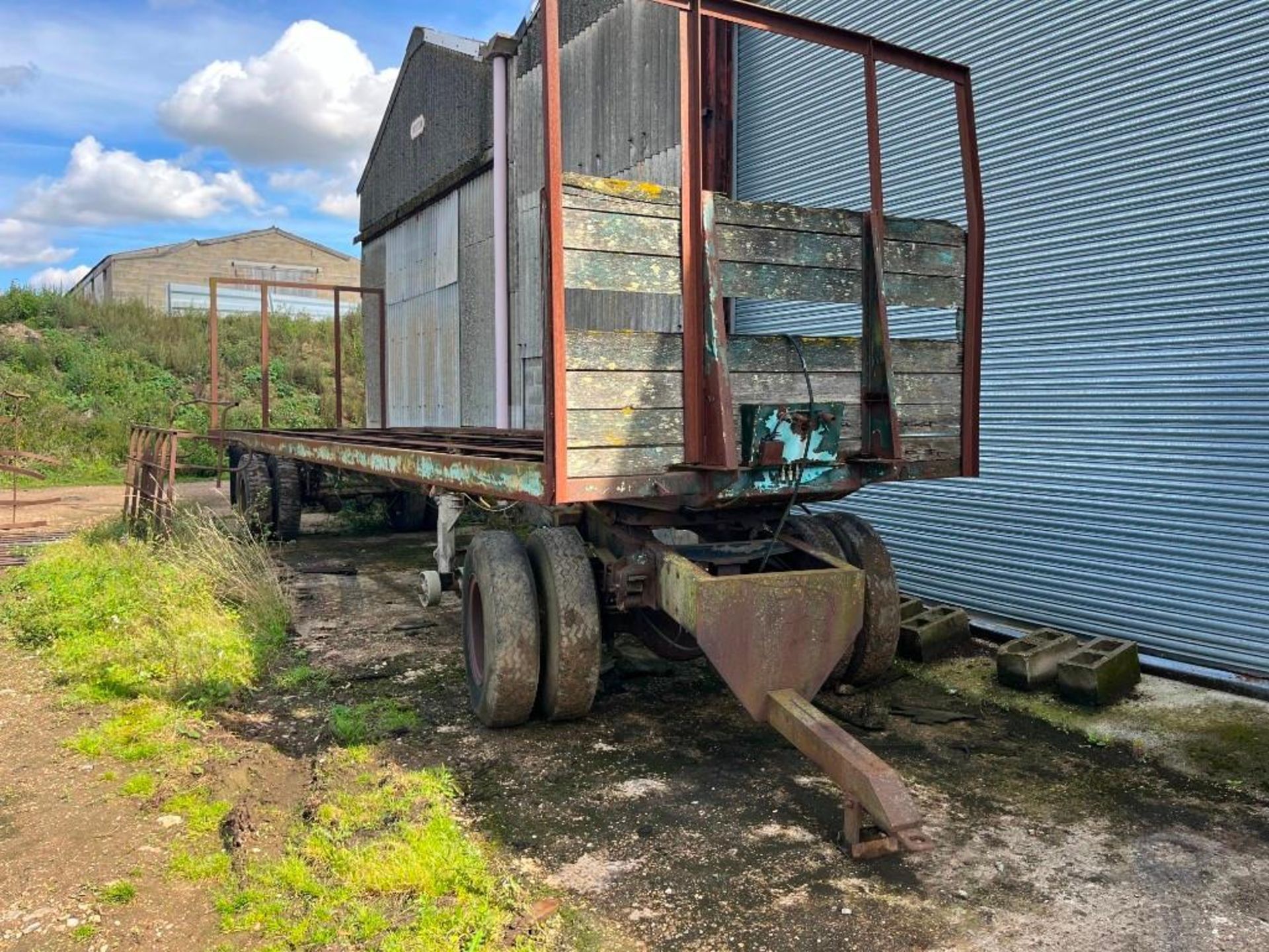 Misc 35Ft Articulated Trailer c/w Bogy - (Nofolk)