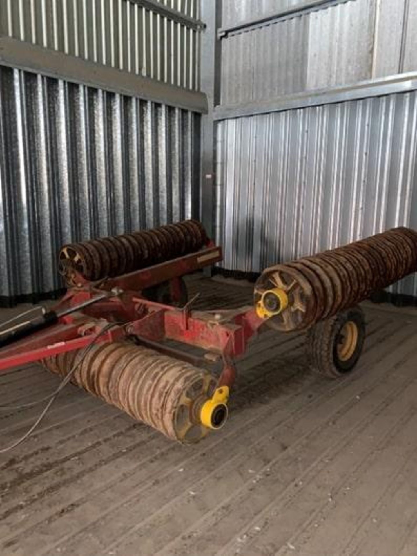 Vaderstad 6m Hydraulic Folding Rolls - (Lincolnshire) - Image 2 of 4