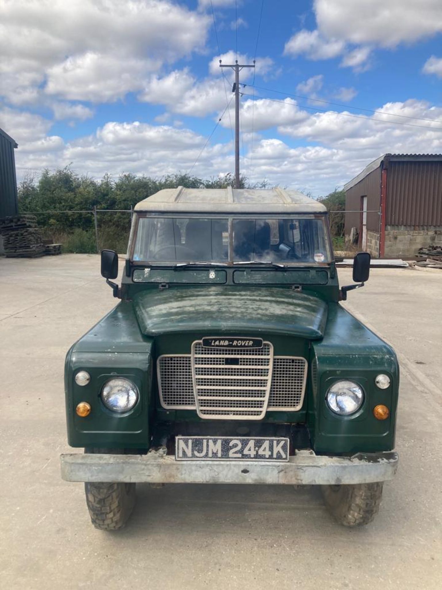 1972 Landrover 109 LWB Station Wagon (NO VAT) - (Cambridgeshire) - Image 2 of 9