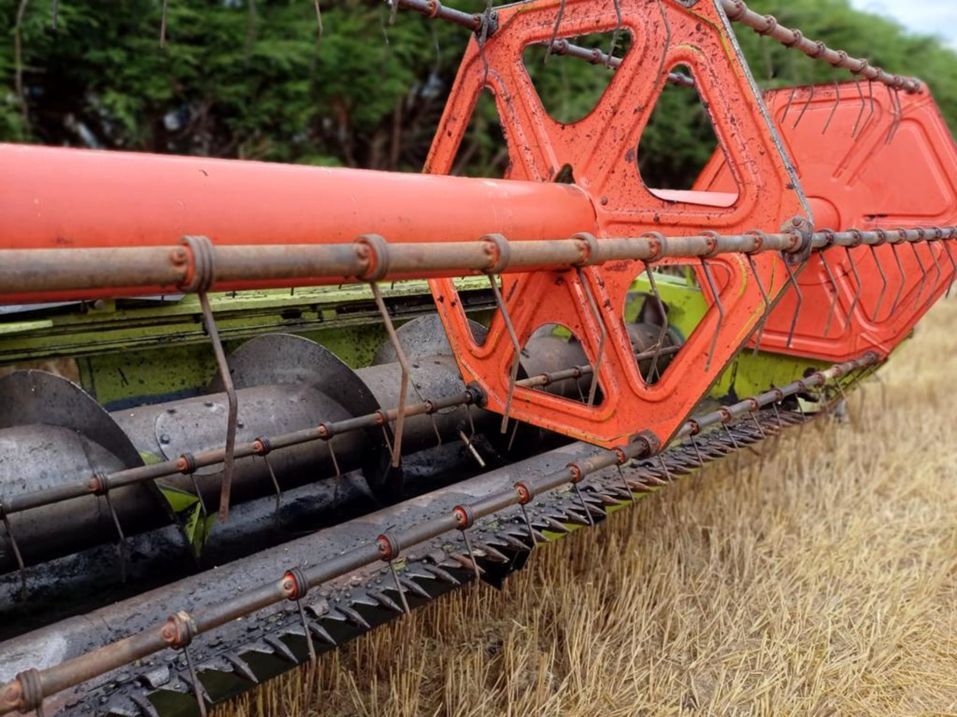 1994 Claas Mega 208, c/w 6m GM Contour Header - (Norfolk) - Image 11 of 12