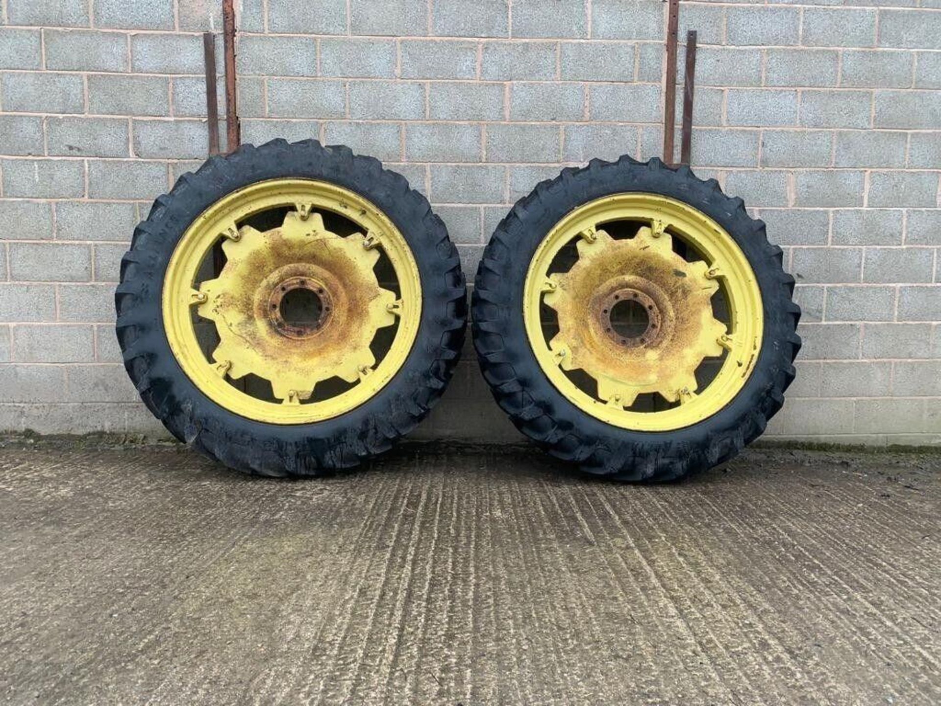 2No. 13.6R48 Alliance 48A8/159A2 Tyres on 8 Stud Wheels - (Shropshire) - Image 2 of 6