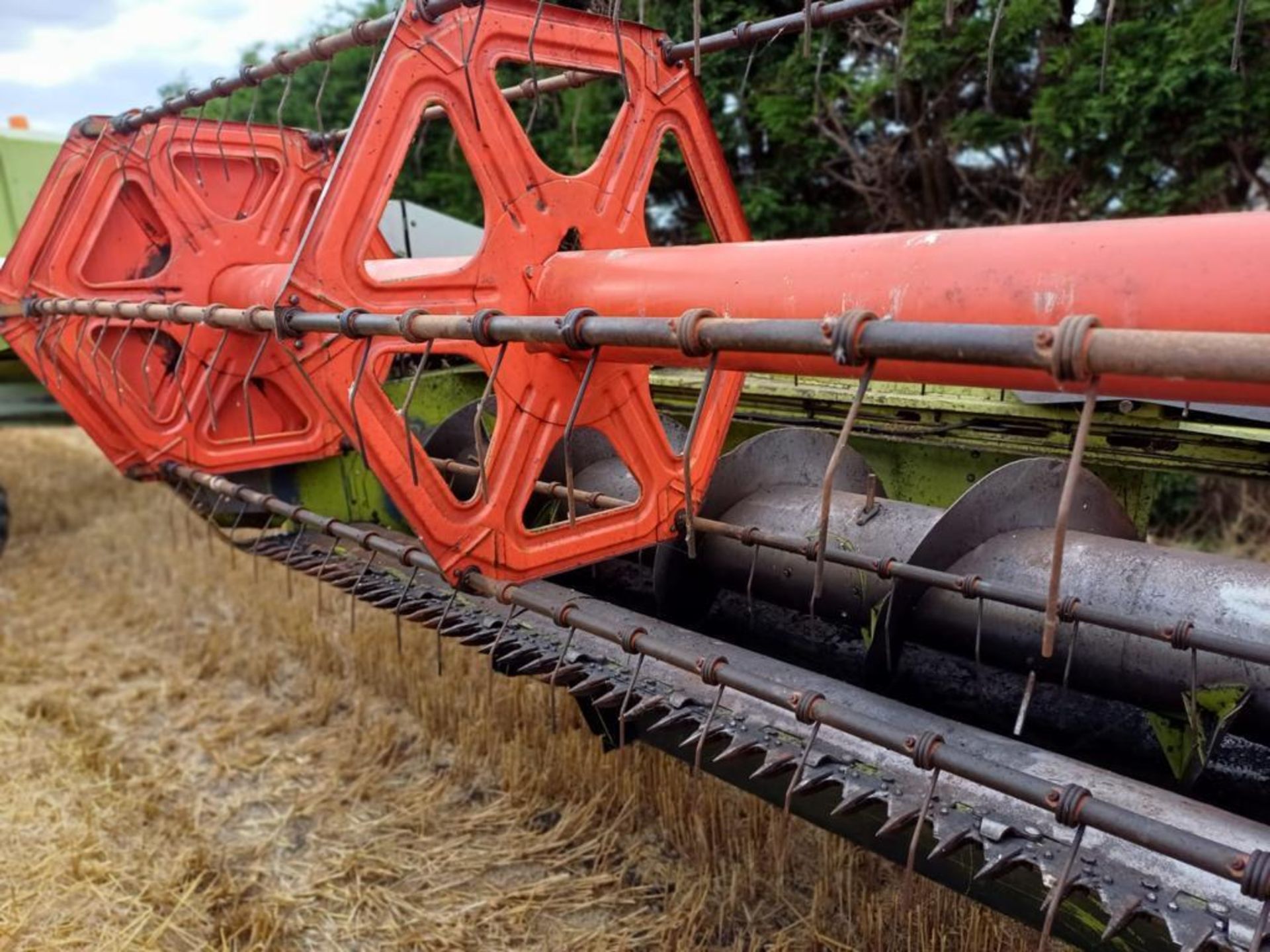 1994 Claas Mega 208, c/w 6m GM Contour Header - (Norfolk) - Image 12 of 12