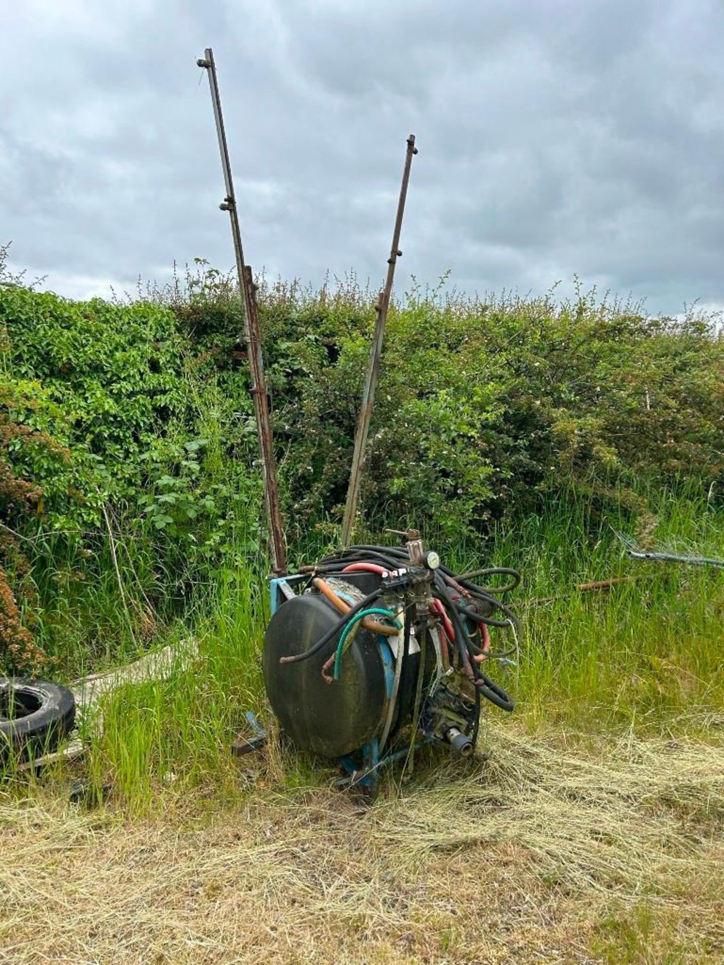 Linkage Mounted Sprayer - (Lincolnshire) - Image 2 of 3